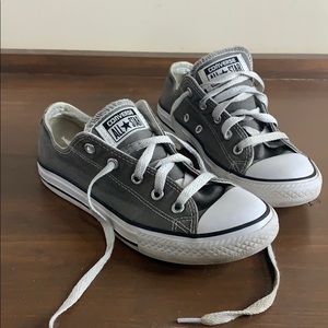 Gray Converse All Stars - Chuck Taylors